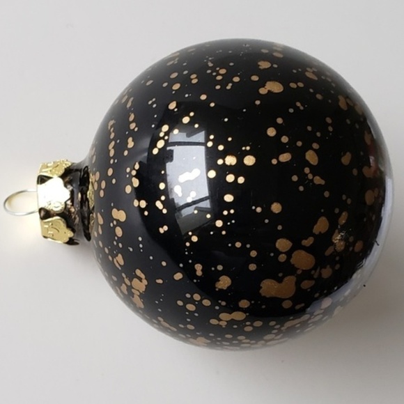 Unused Glass Black and Gold Ornaments (18 bulbs) - Picture 2 of 3
